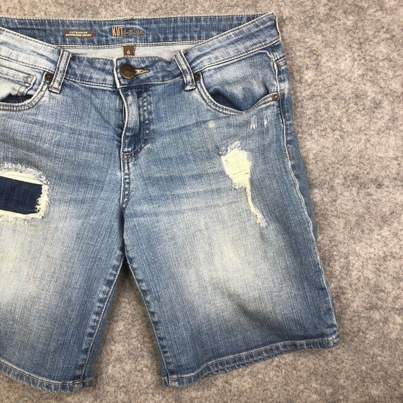 Kut From The Kloth Catherine Boyfriend Jean Shorts Size 6 Medium Wash - Picture 3 of 9